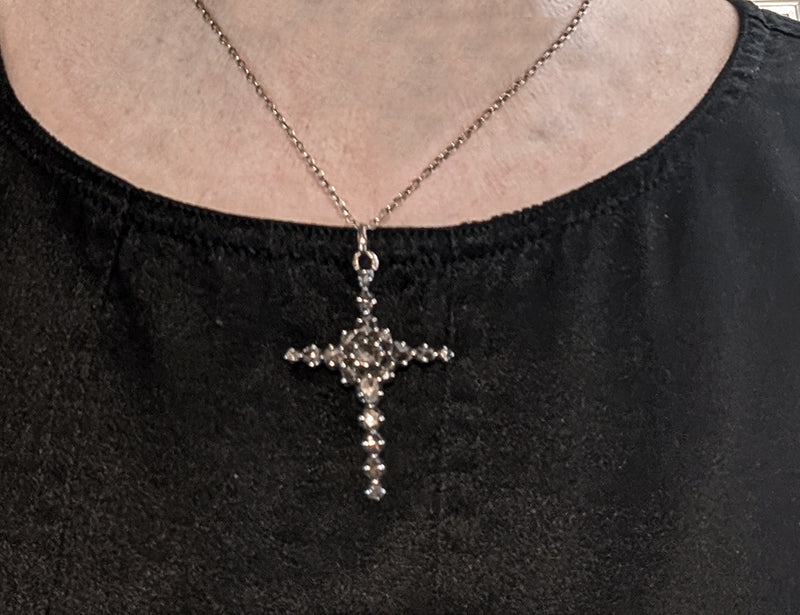 ダイヤモンドクロス・ペンダント