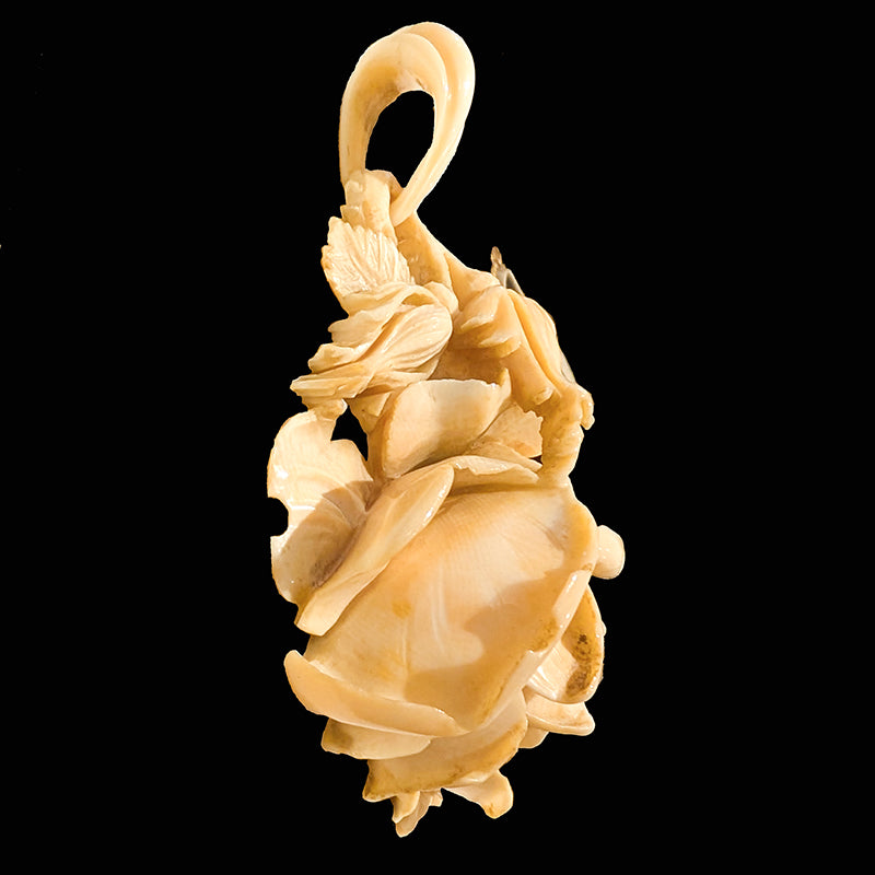 アイボリーローズペンダント