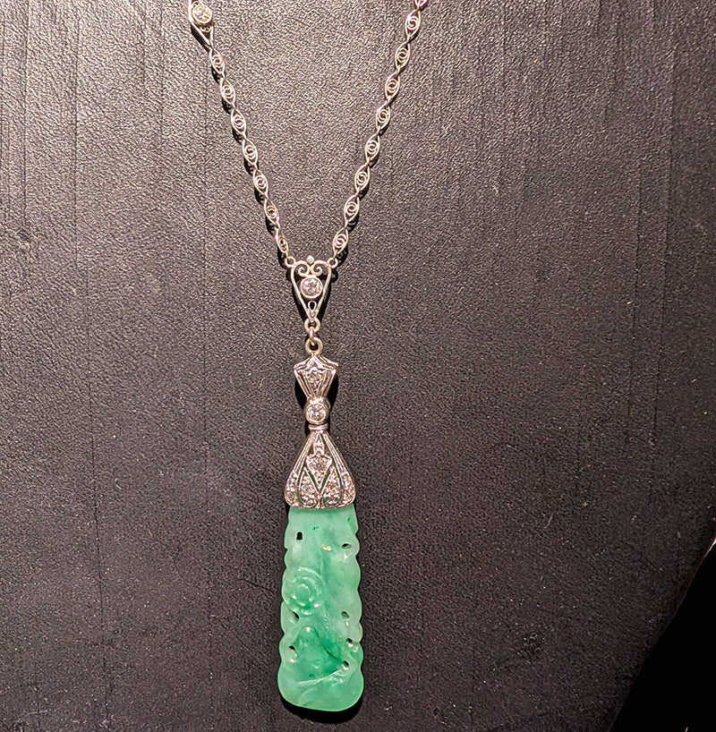 翡翠・ダイヤモンド・ソトワールネックレス